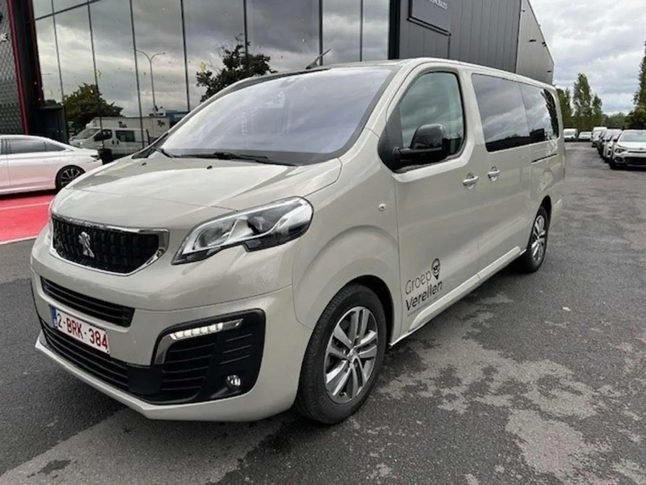 Photo 1 : Peugeot Traveller 2022 Diesel