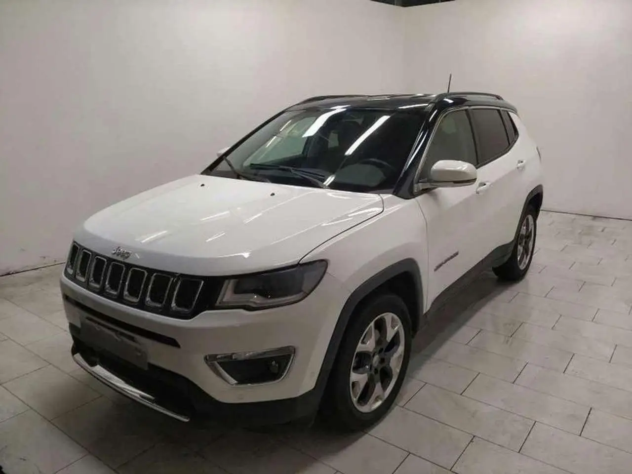 Photo 1 : Jeep Compass 2019 Diesel