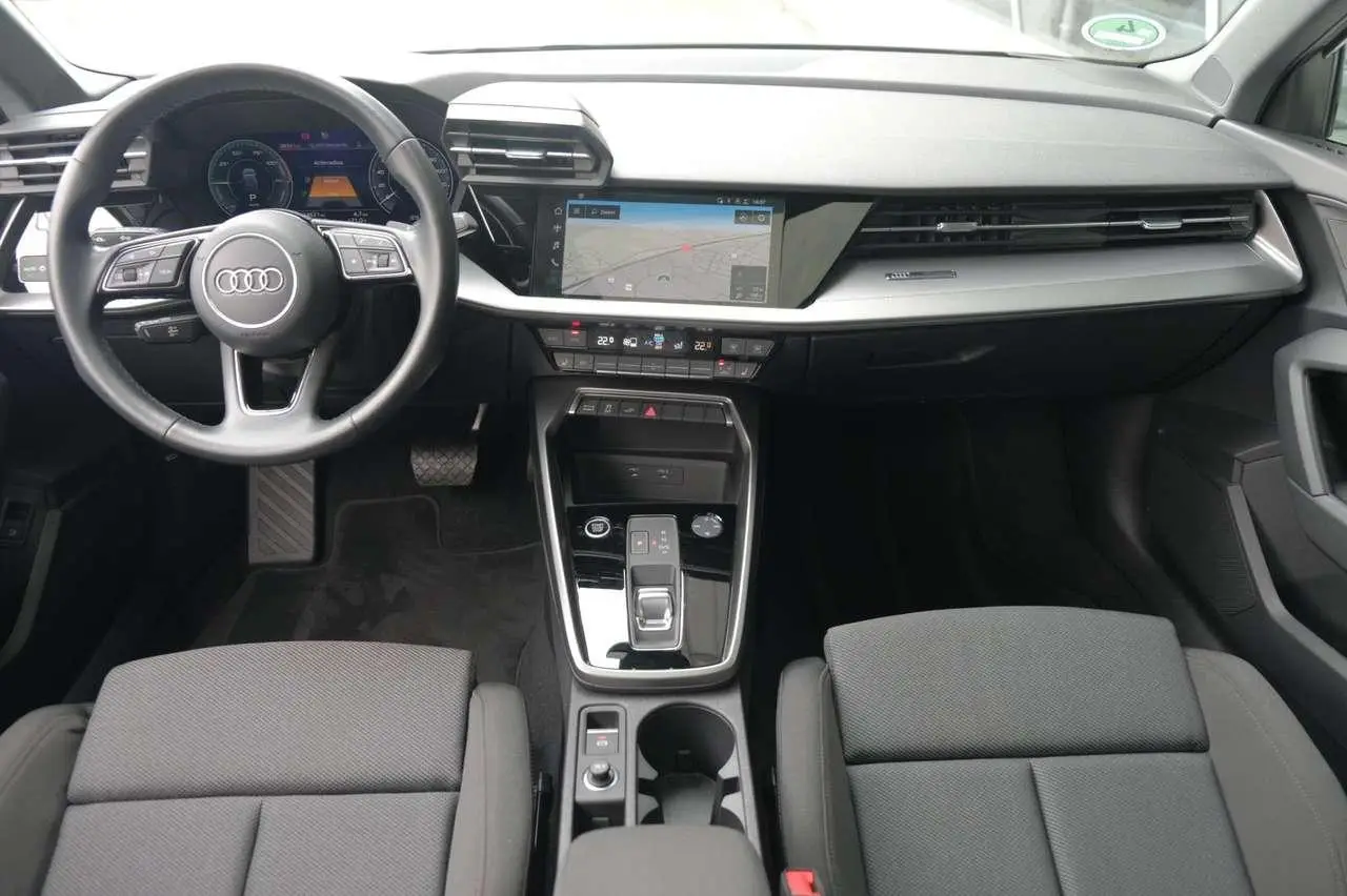 Photo 1 : Audi A3 2021 Hybride