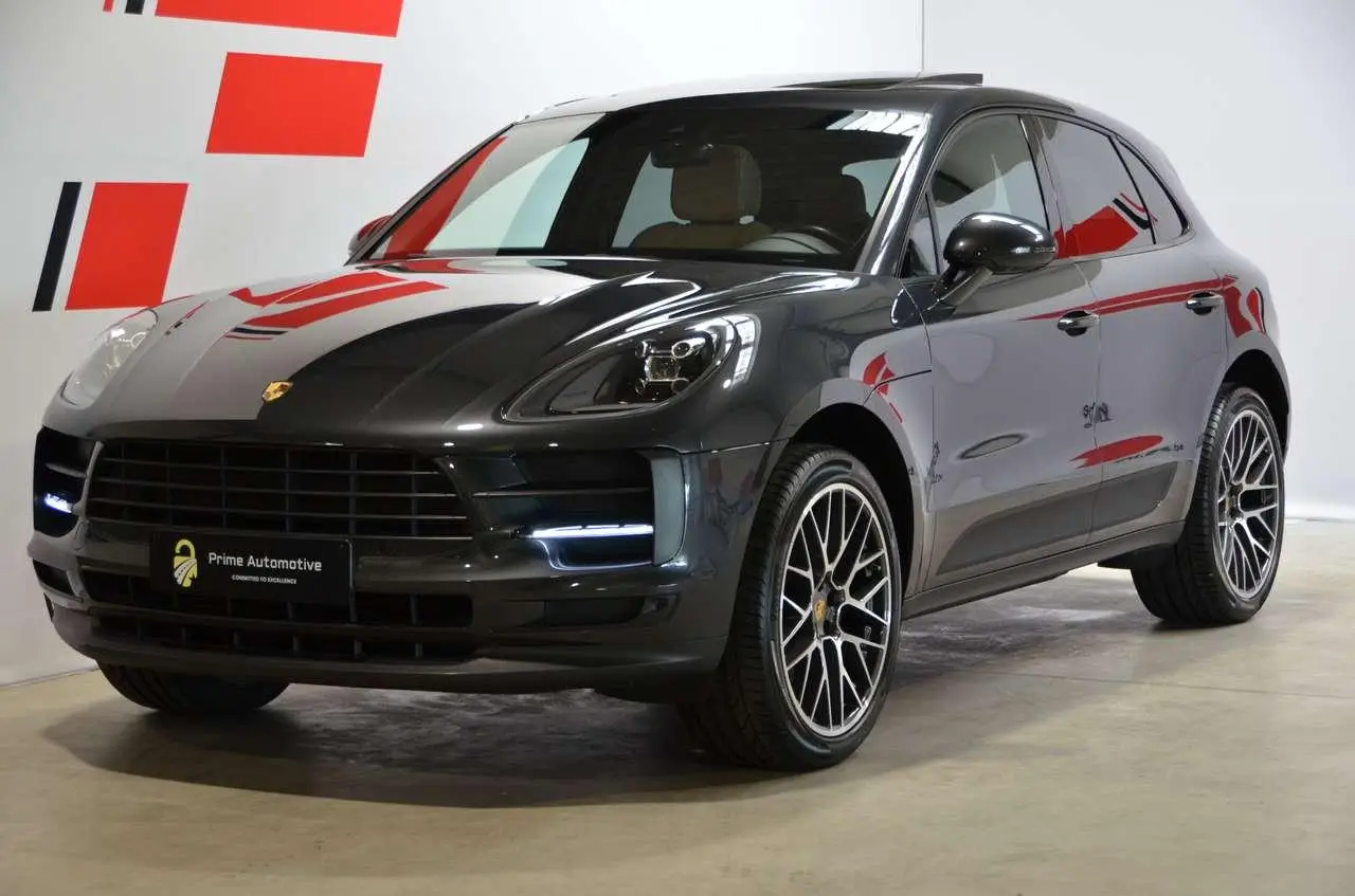 Photo 1 : Porsche Macan 2019 Essence