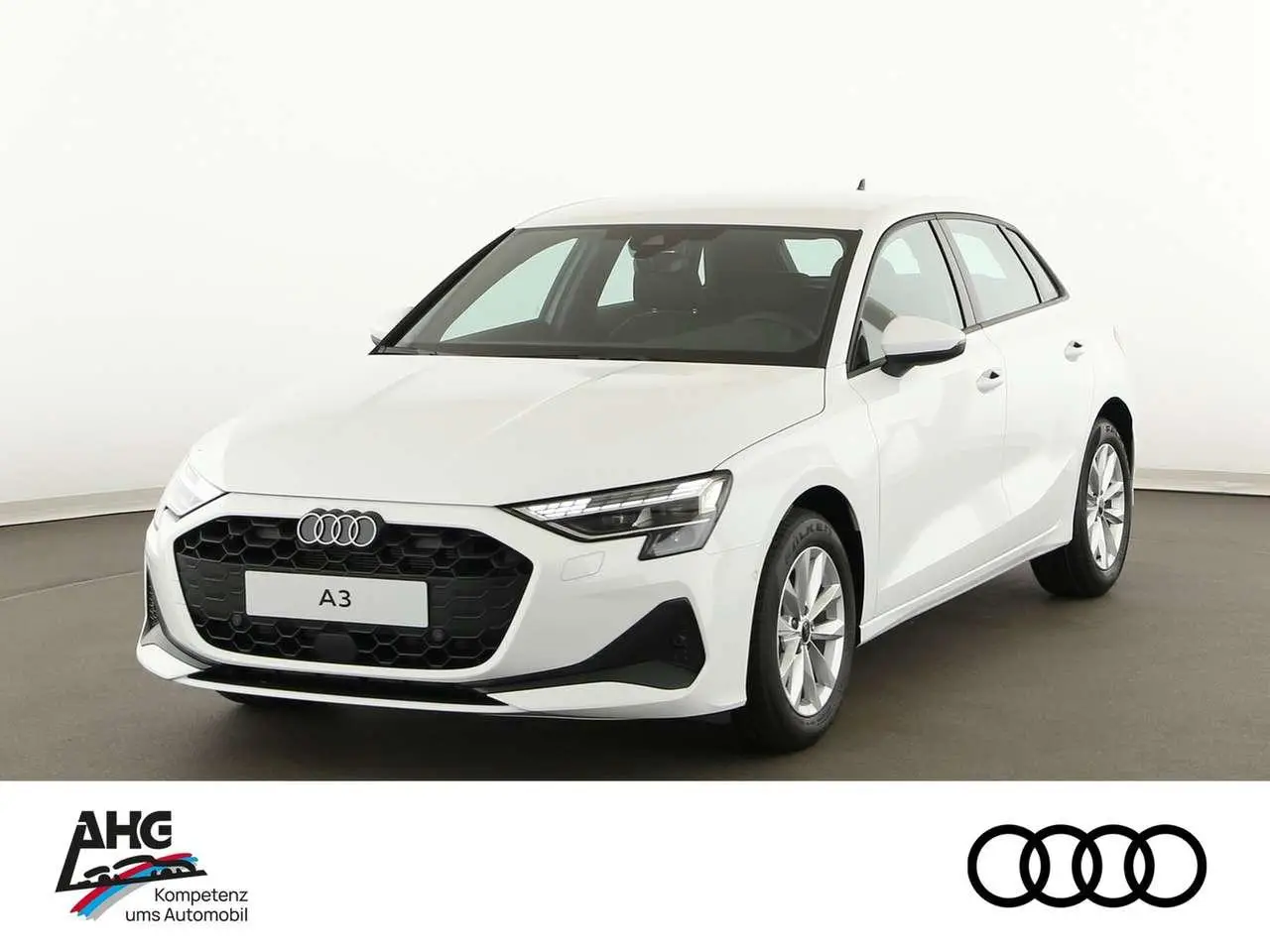 Photo 1 : Audi A3 2024 Petrol