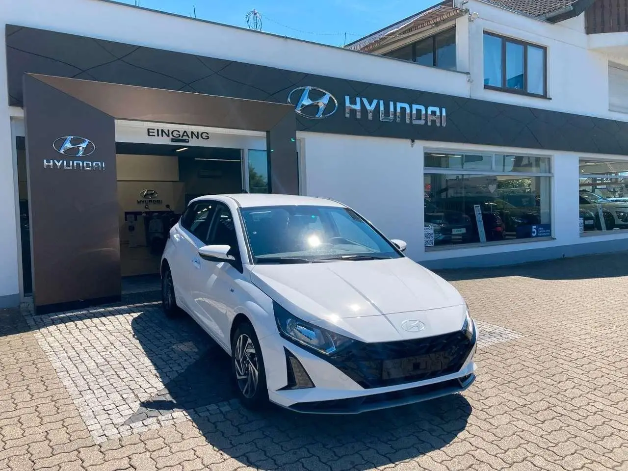 Photo 1 : Hyundai I20 2024 Petrol