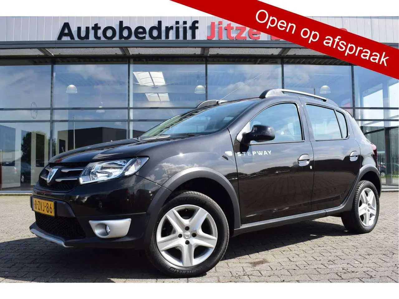 Photo 1 : Dacia Sandero 2015 Petrol