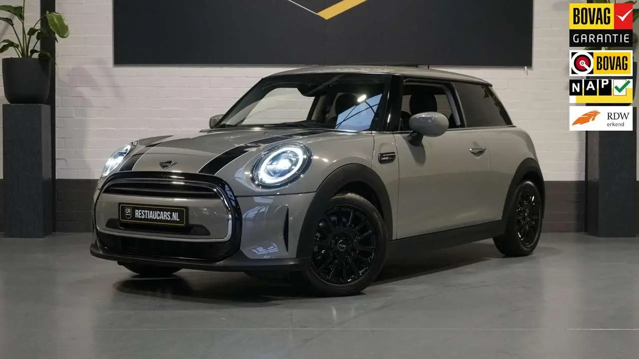 Photo 1 : Mini Cooper 2021 Essence