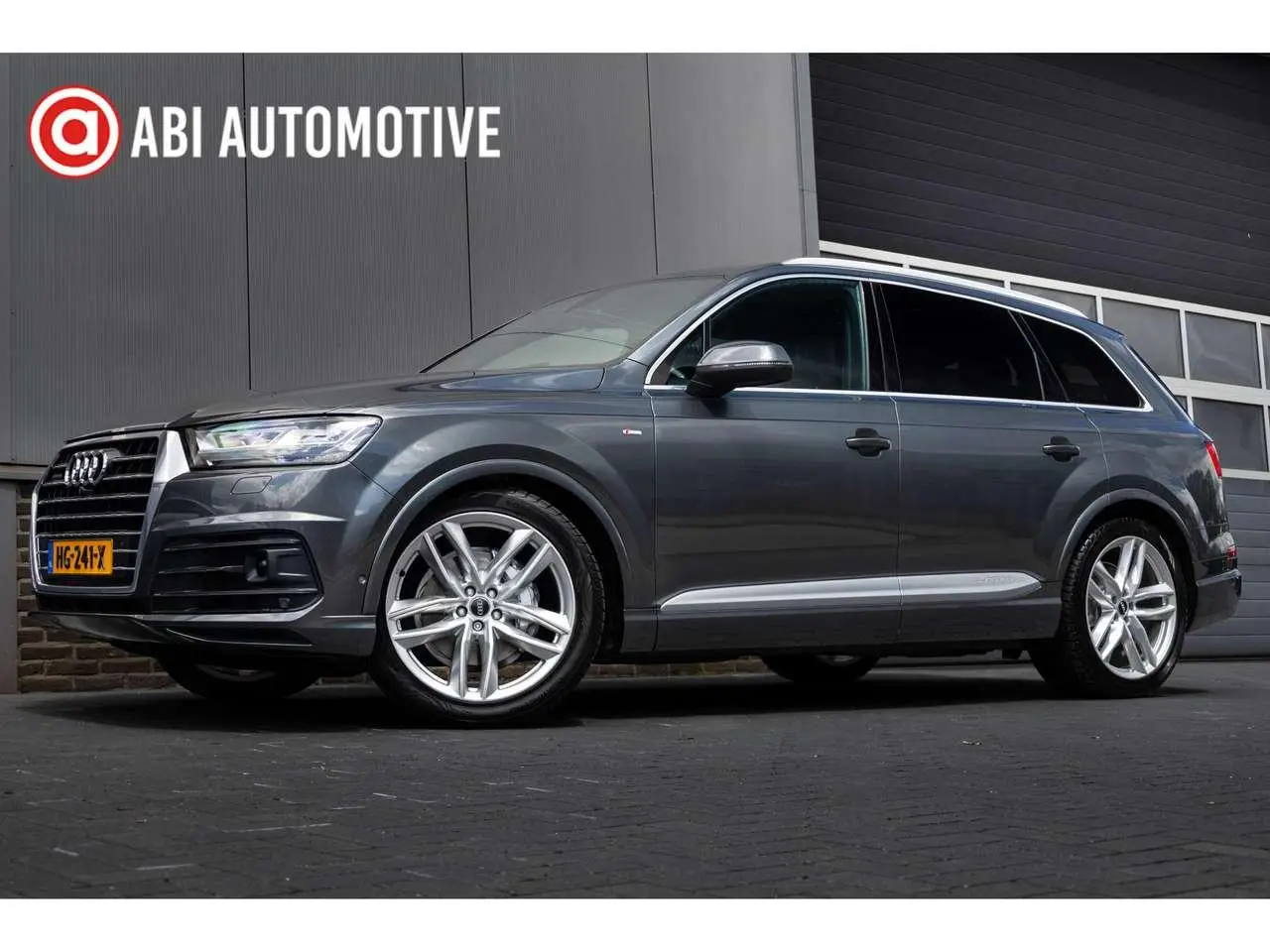 Photo 1 : Audi Q7 2015 Diesel