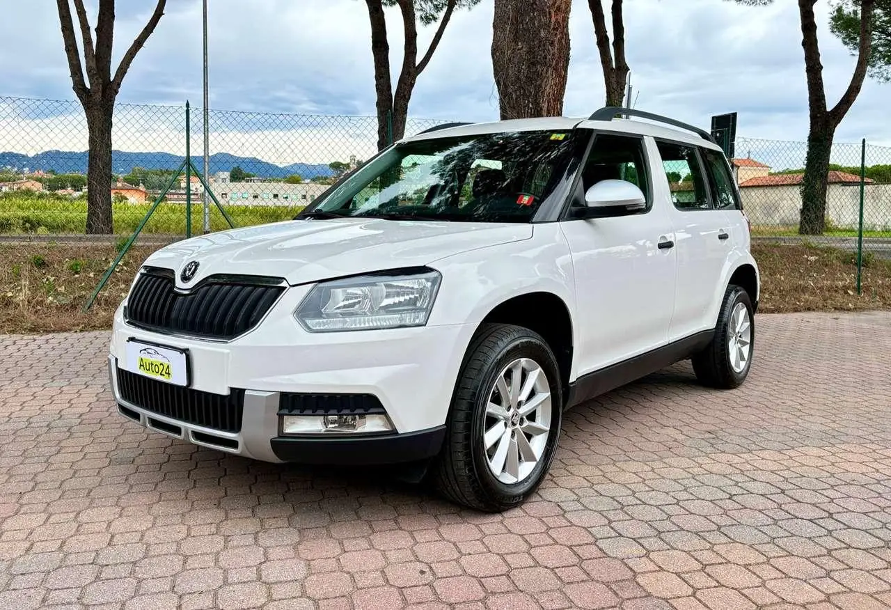 Photo 1 : Skoda Yeti 2017 Essence