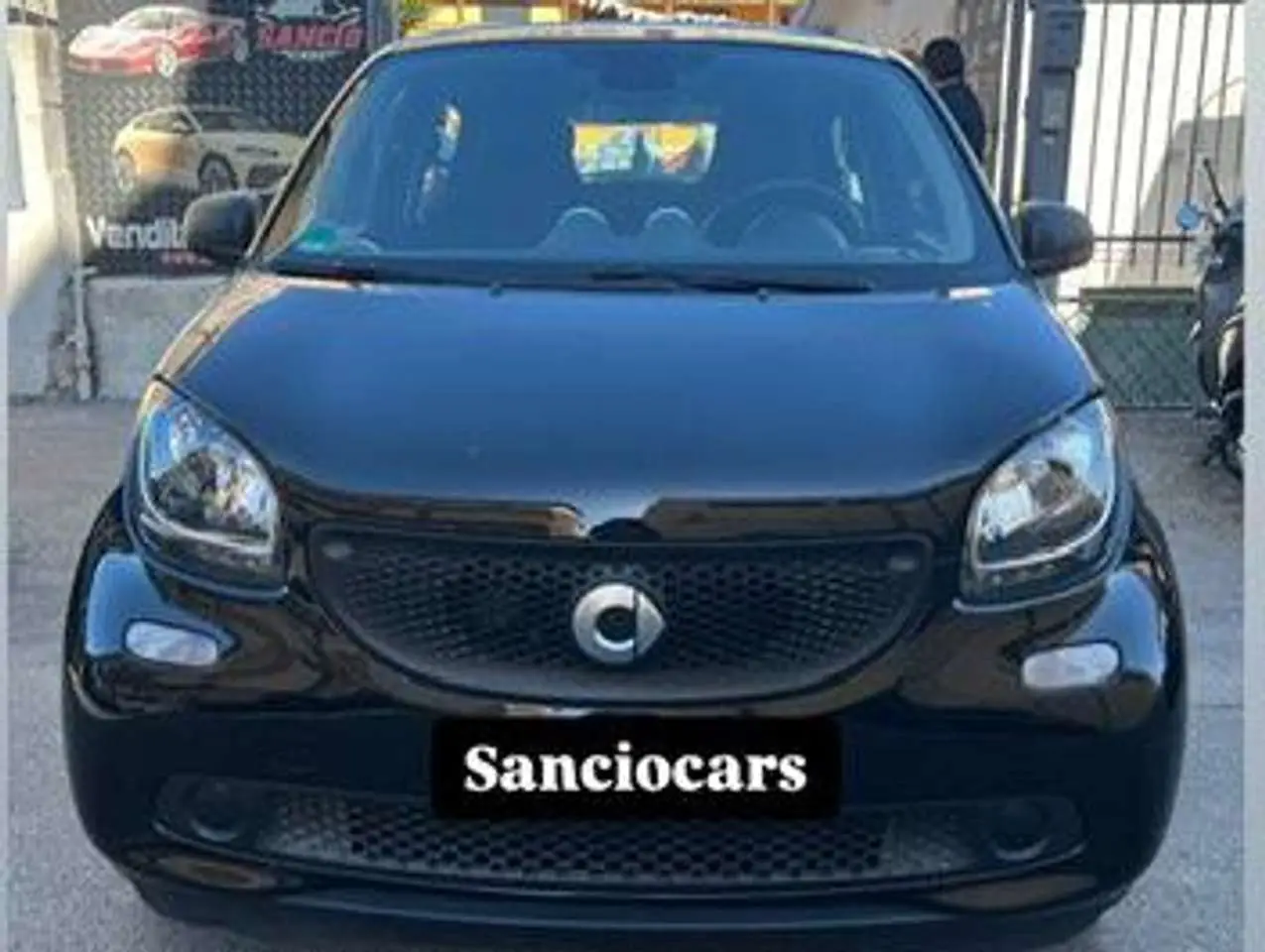 Photo 1 : Smart Forfour 2019 Petrol