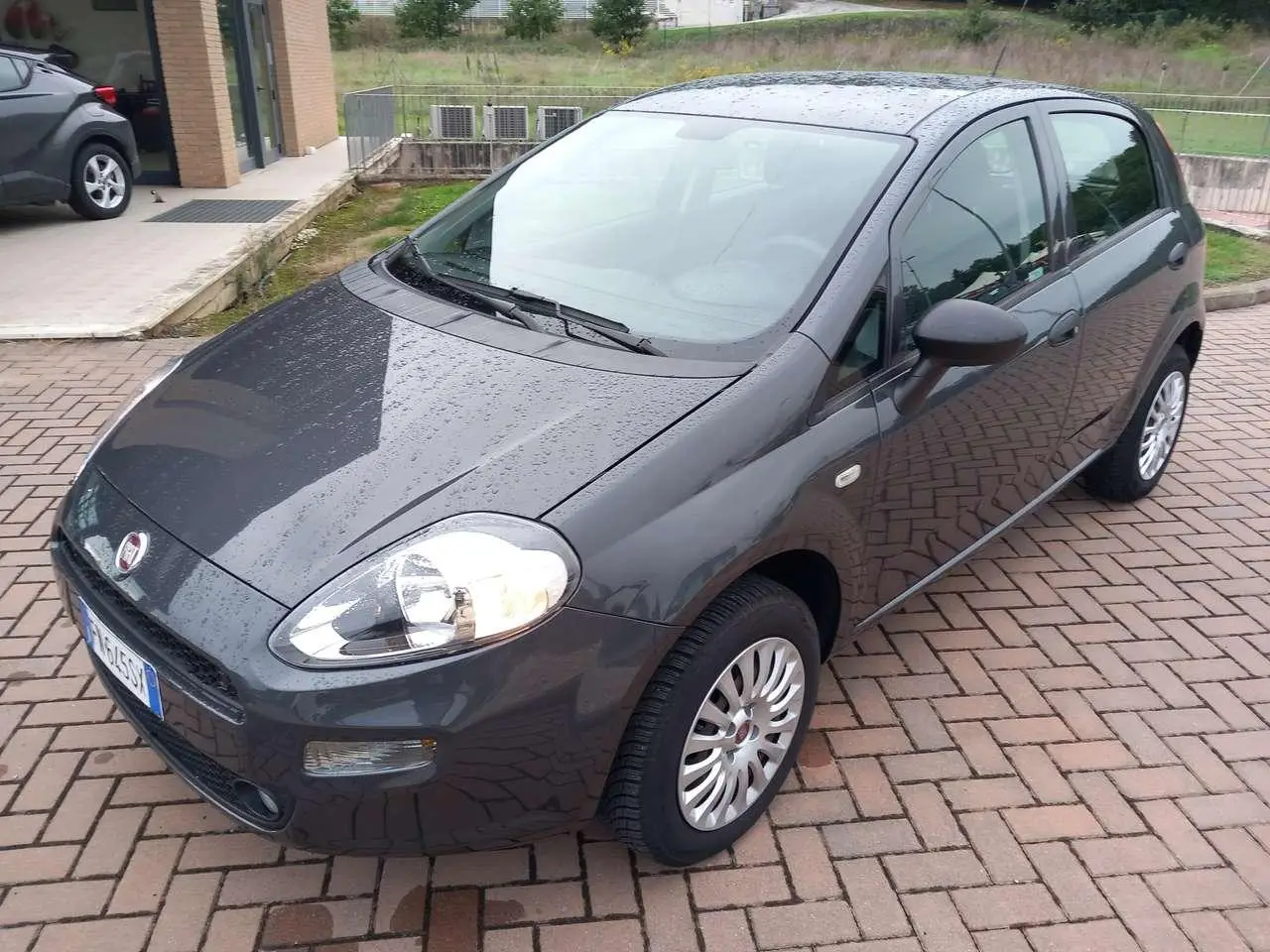 Photo 1 : Fiat Punto 2018 Autres