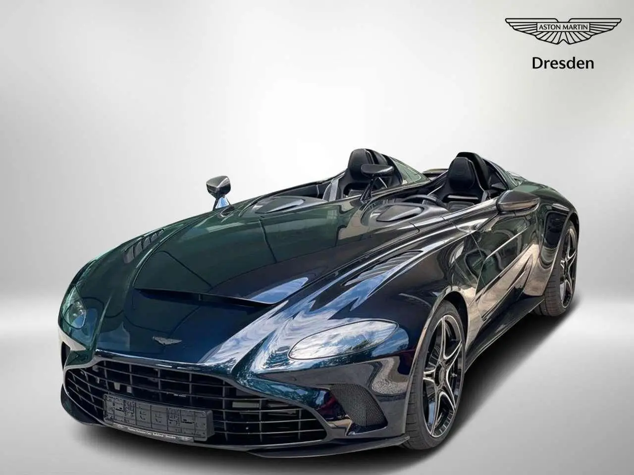 Photo 1 : Aston Martin Vantage 2024 Petrol