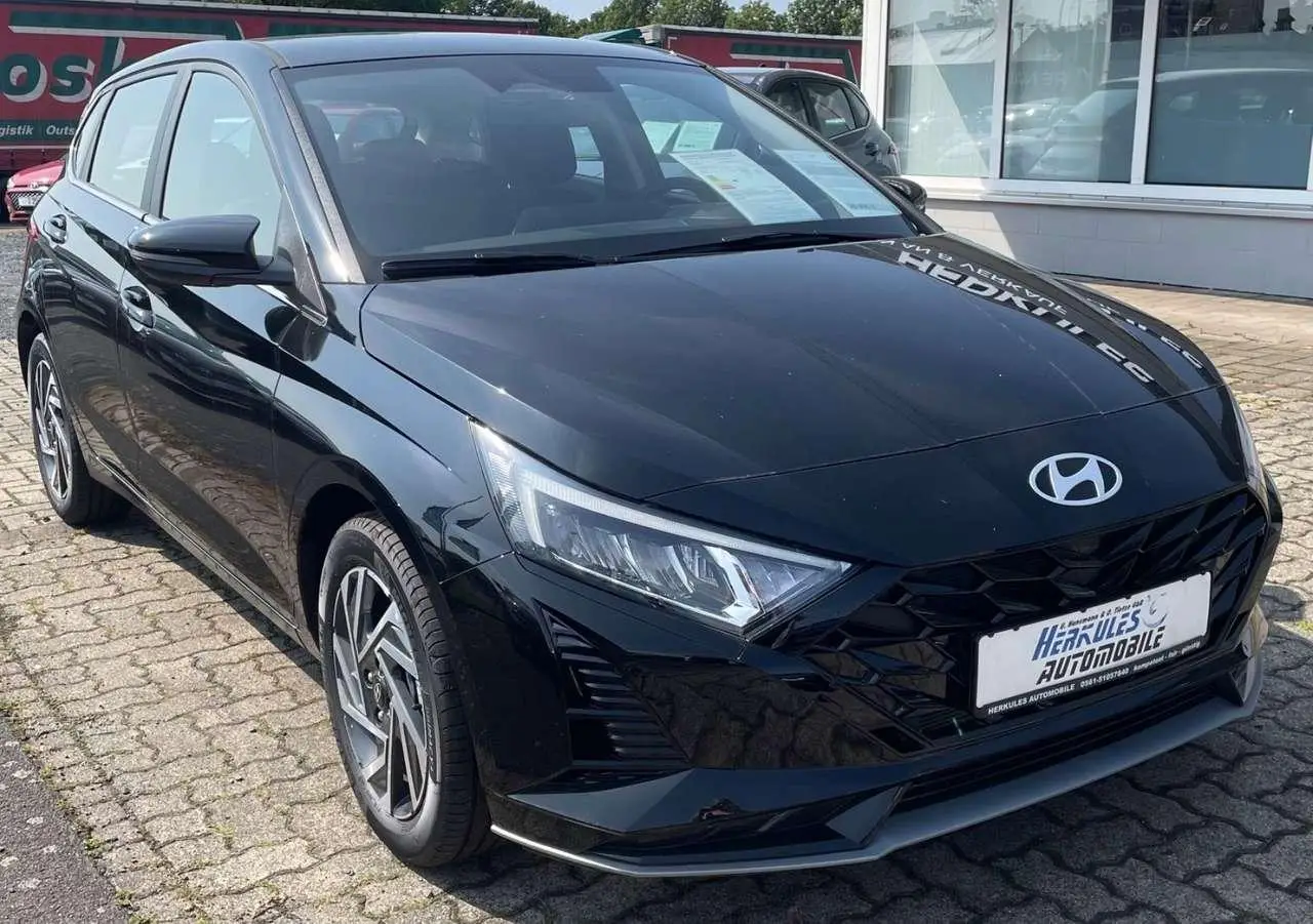 Photo 1 : Hyundai I20 2024 Petrol