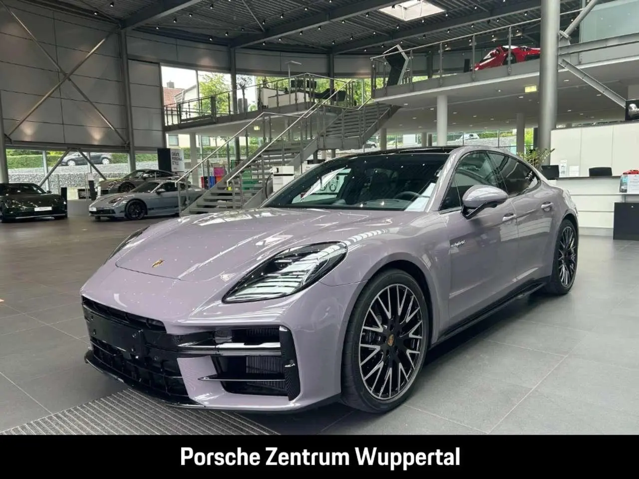 Photo 1 : Porsche Panamera 2024 Hybride