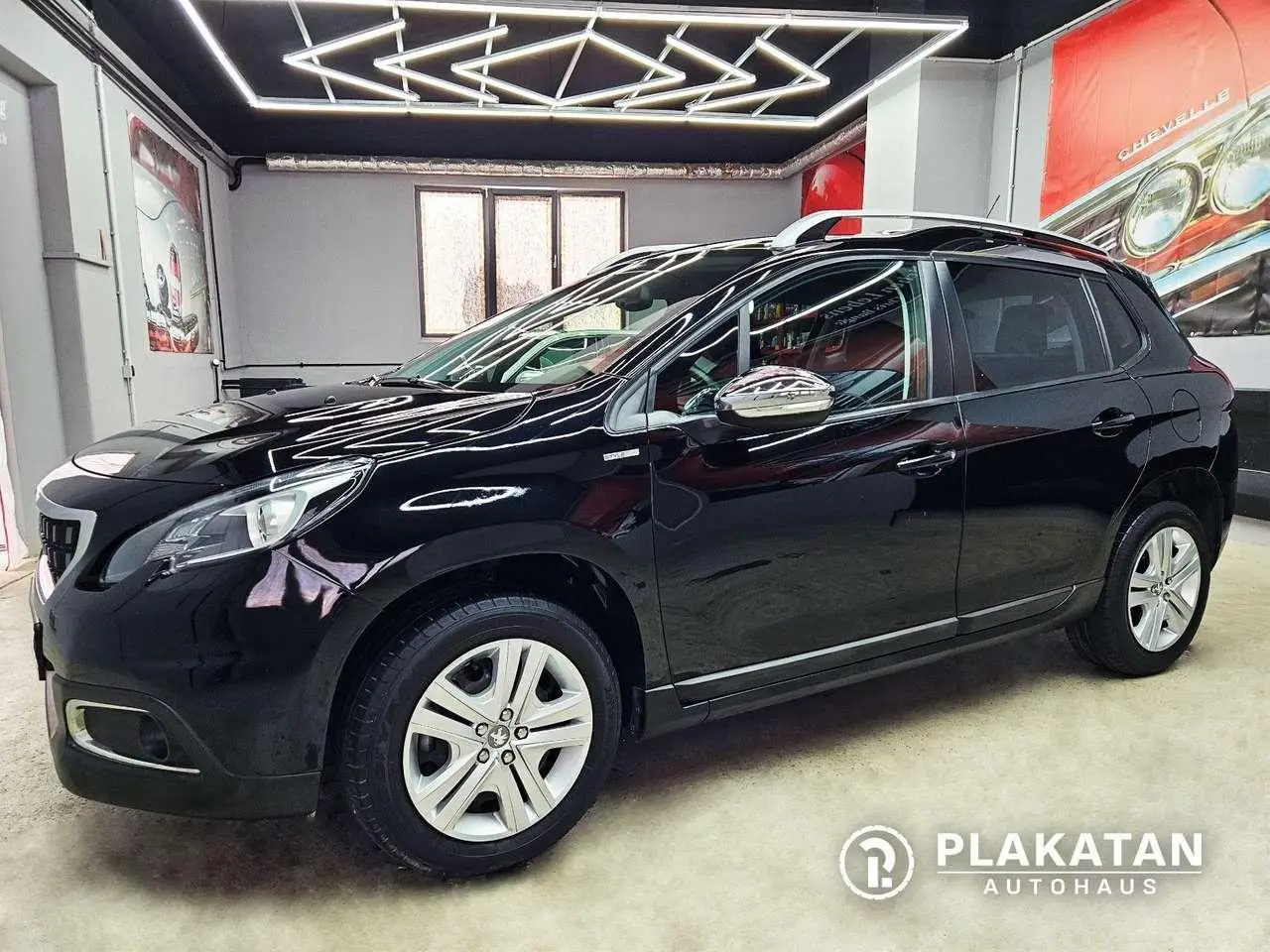 Photo 1 : Peugeot 2008 2019 Petrol