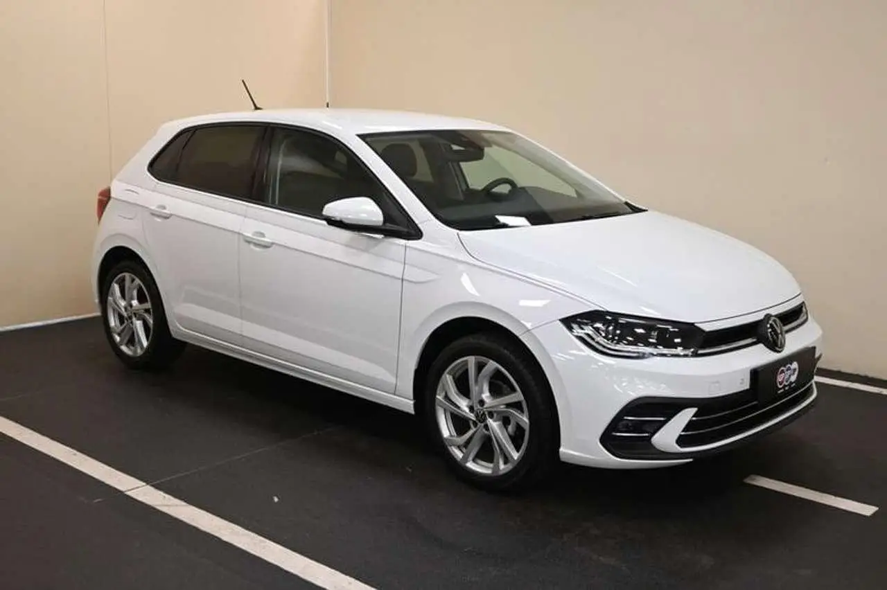 Photo 1 : Volkswagen Polo 2023 Petrol