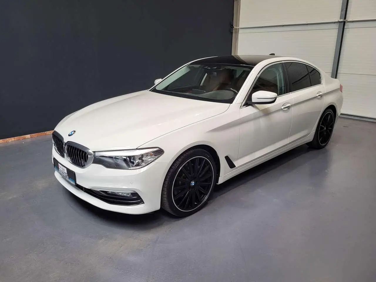 Photo 1 : Bmw Serie 5 2018 Diesel