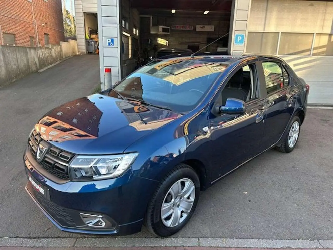 Photo 1 : Dacia Logan 2018 Essence