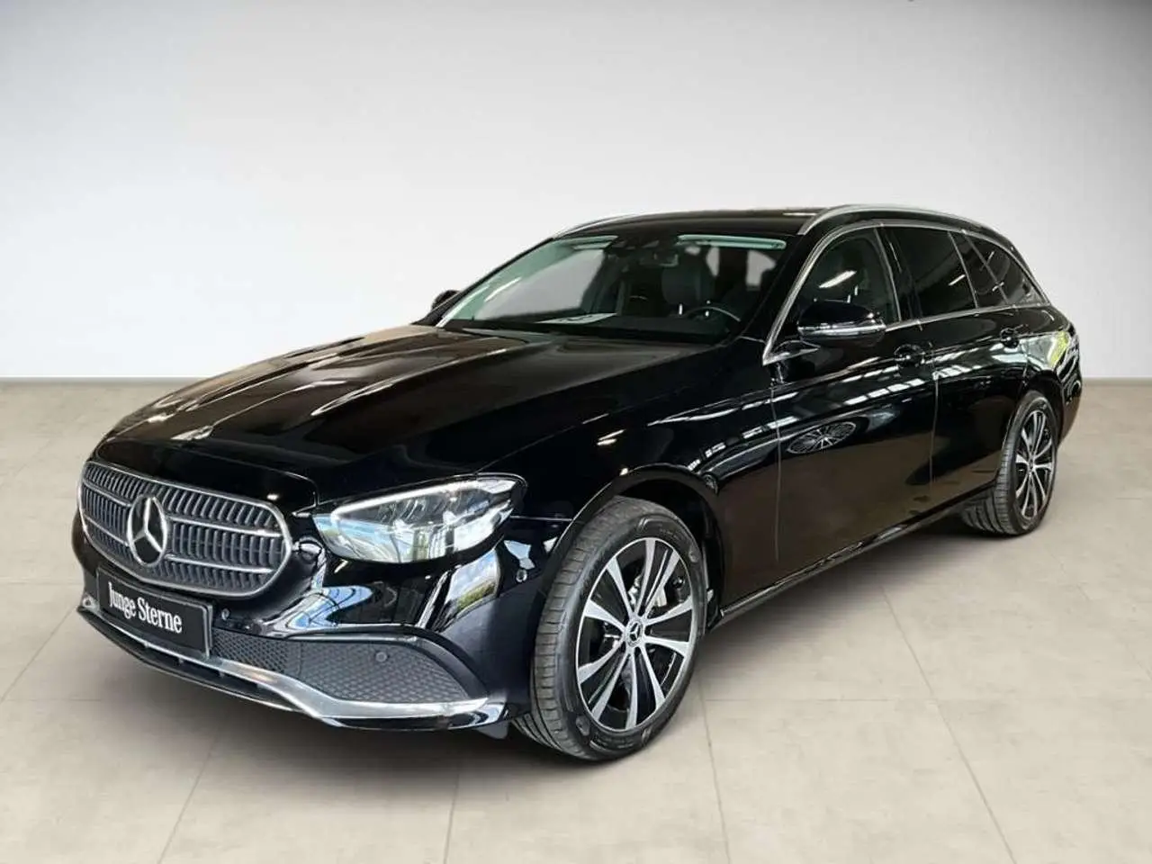 Photo 1 : Mercedes-benz Classe E 2022 Hybride