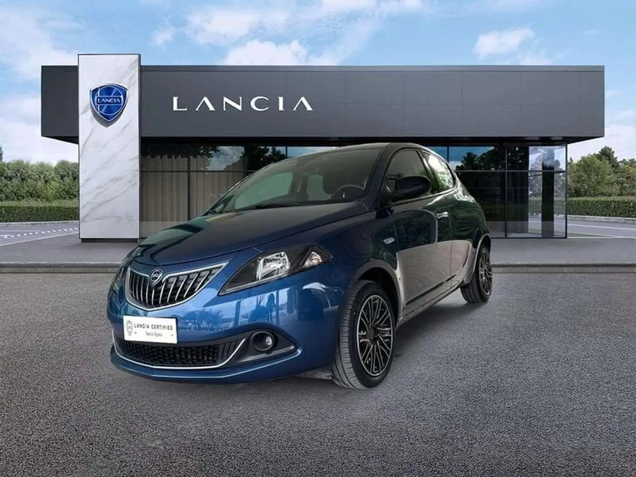 Photo 1 : Lancia Ypsilon 2022 Petrol