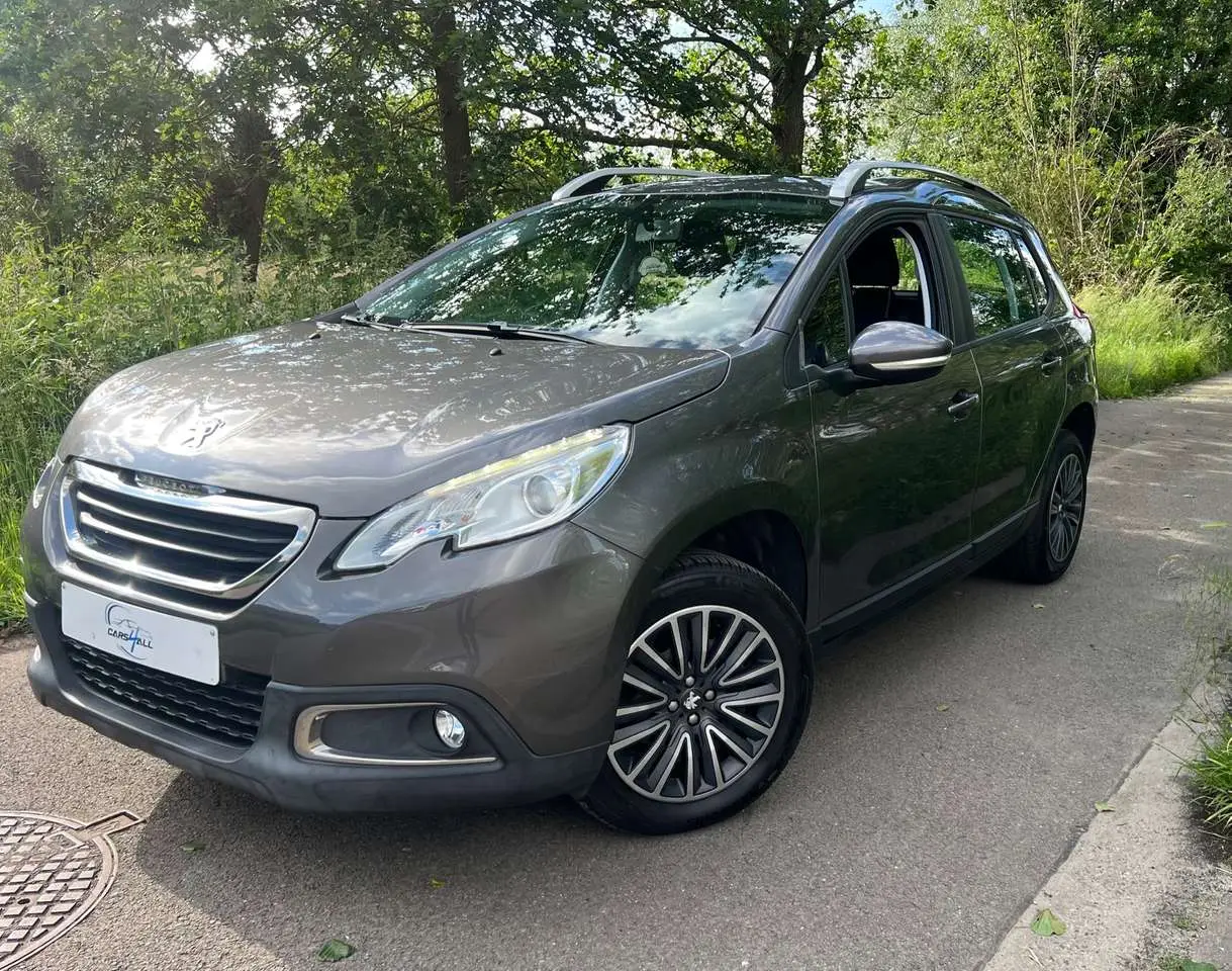 Photo 1 : Peugeot 2008 2016 Petrol