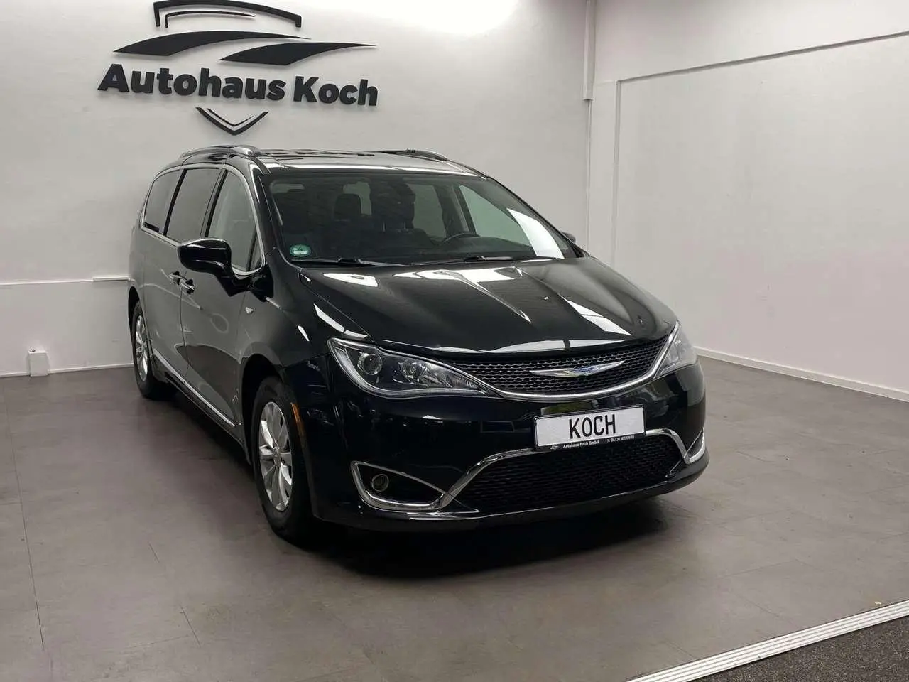 Photo 1 : Chrysler Pacifica 2018 Petrol