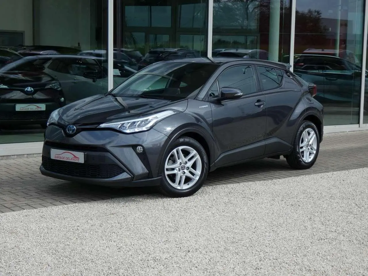 Photo 1 : Toyota C-hr 2022 Hybrid