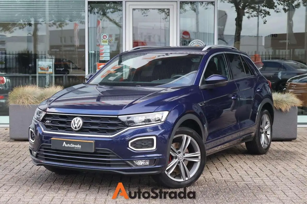 Photo 1 : Volkswagen T-roc 2019 Essence