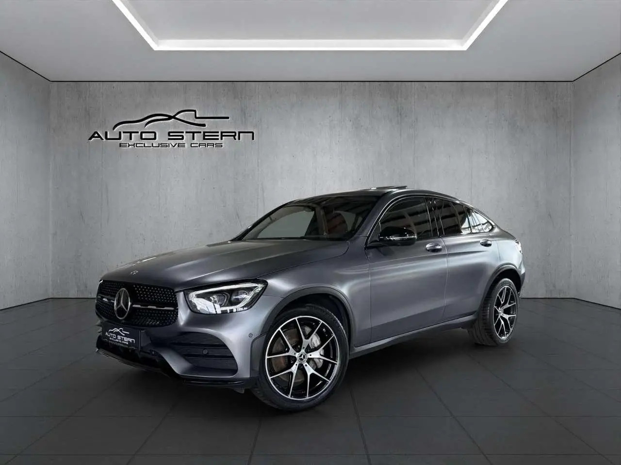 Photo 1 : Mercedes-benz Classe Glc 2020 Petrol