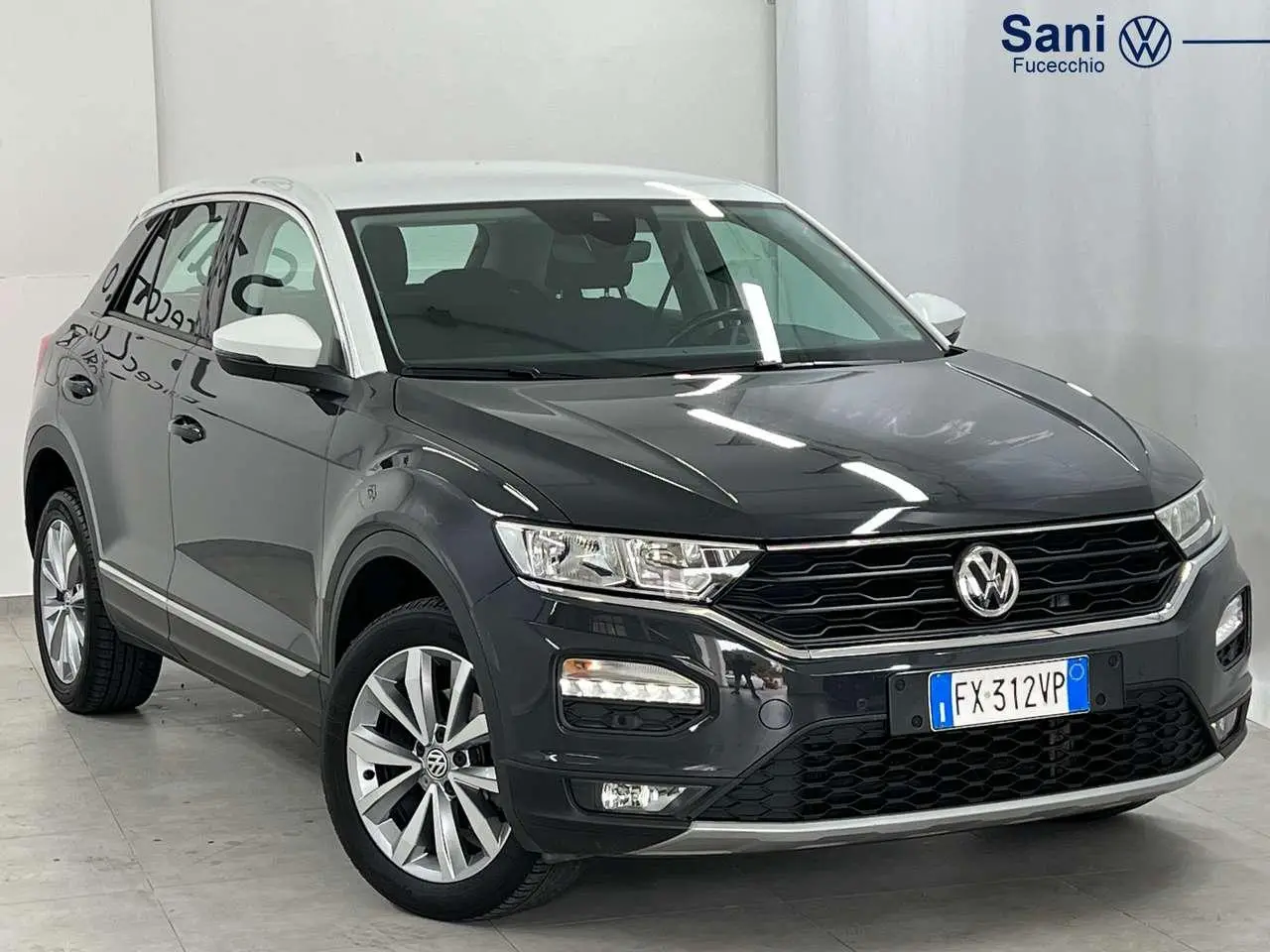 Photo 1 : Volkswagen T-roc 2019 Essence