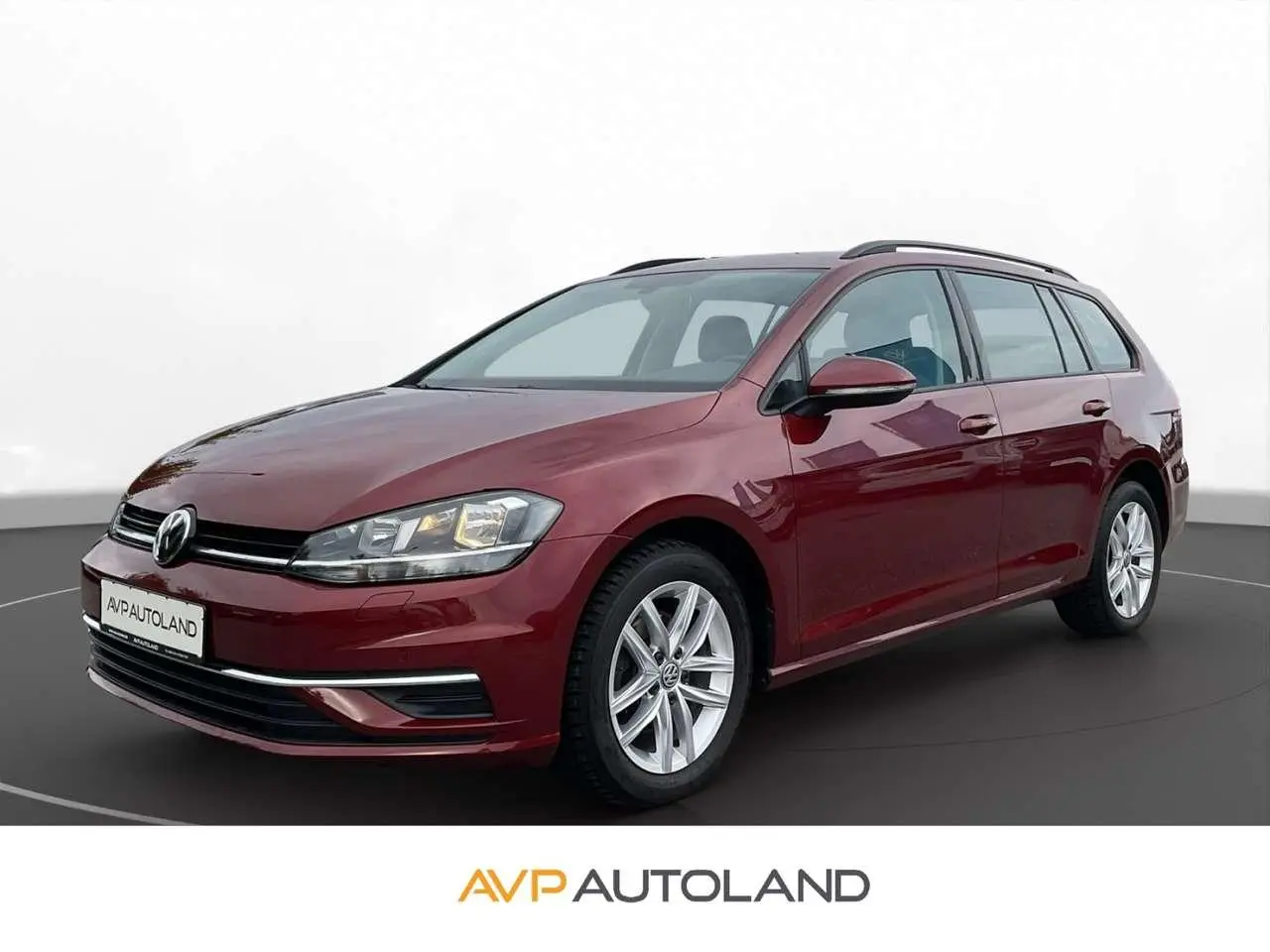 Photo 1 : Volkswagen Golf 2019 Petrol