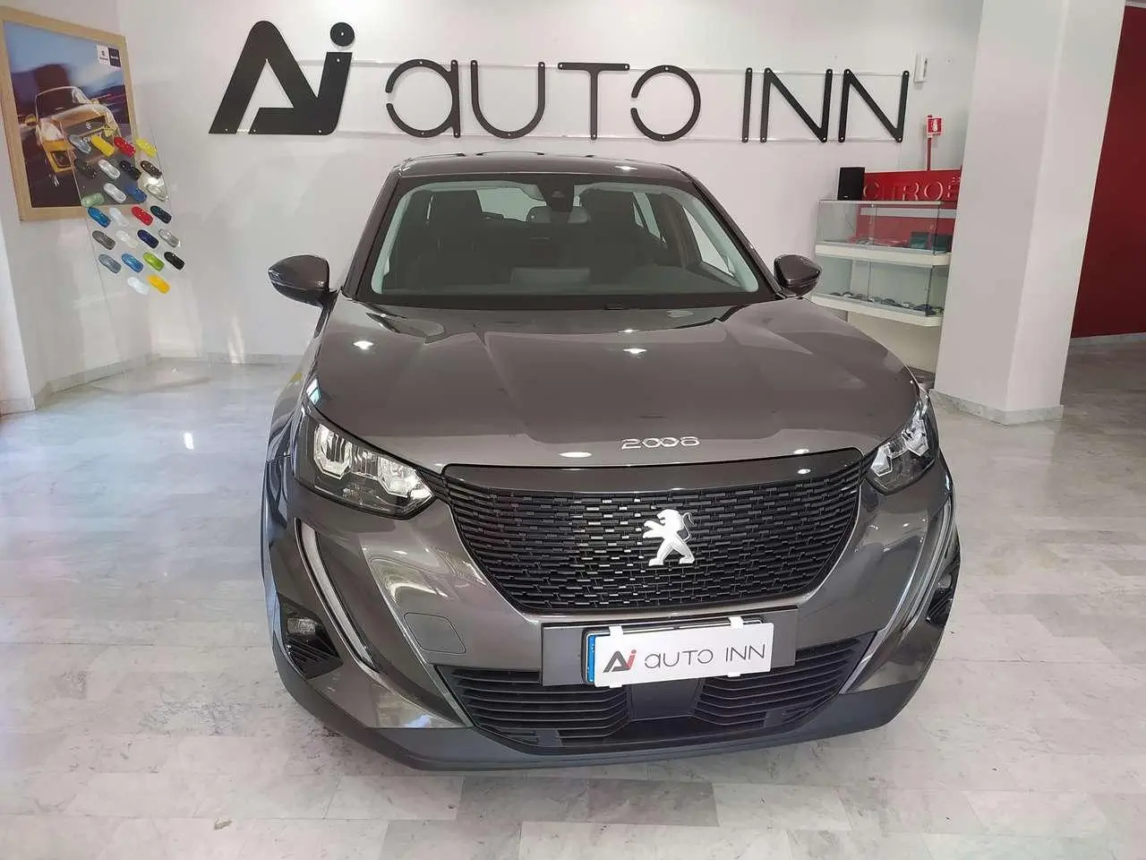 Photo 1 : Peugeot 2008 2020 Essence