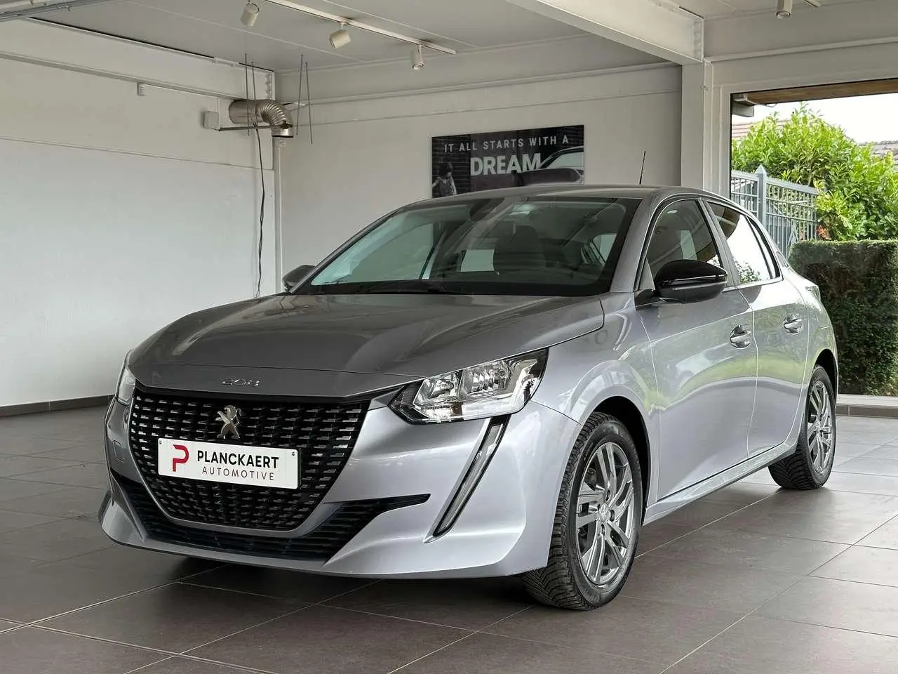 Photo 1 : Peugeot 208 2022 Petrol