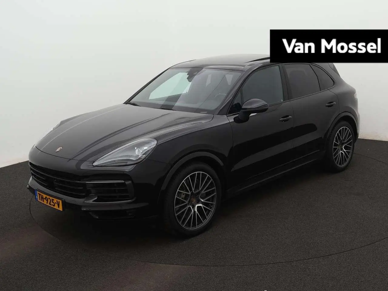 Photo 1 : Porsche Cayenne 2018 Essence