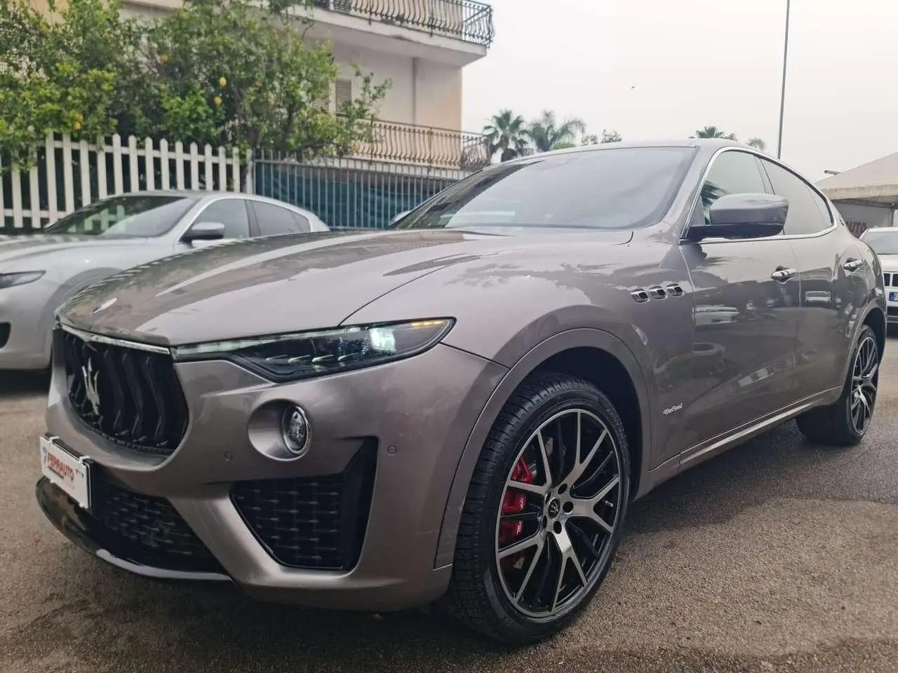 Photo 1 : Maserati Levante 2021 Petrol