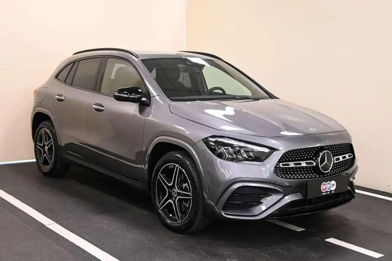 Photo 1 : Mercedes-benz Classe Gla 2024 Hybrid