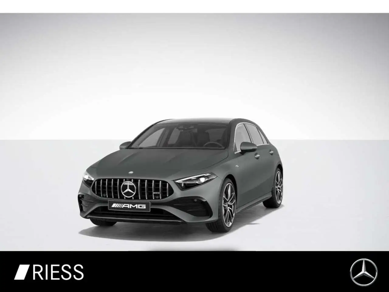 Photo 1 : Mercedes-benz Classe A 2022 Petrol