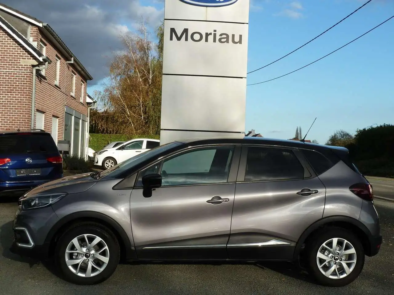 Photo 1 : Renault Captur 2020 Essence