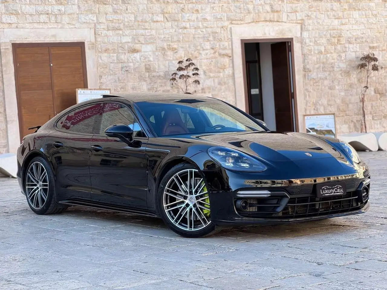 Photo 1 : Porsche Panamera 2018 Hybride