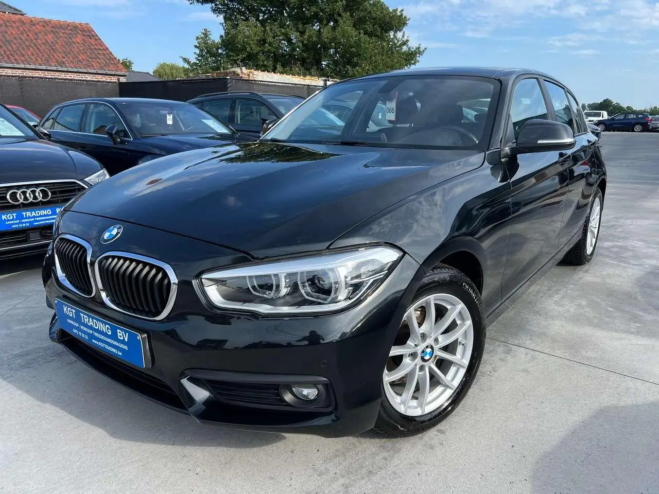 Photo 1 : Bmw Serie 1 2018 Petrol