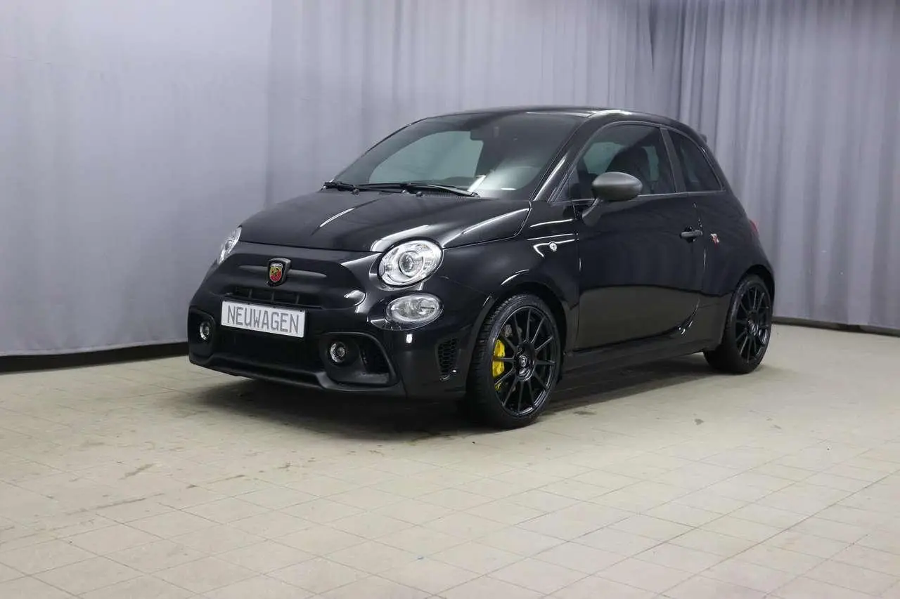 Photo 1 : Abarth 695 2024 Essence