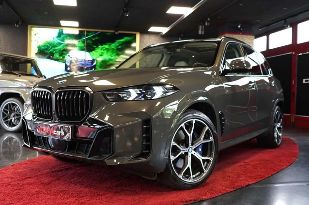 Photo 1 : Bmw X5 2023 Others