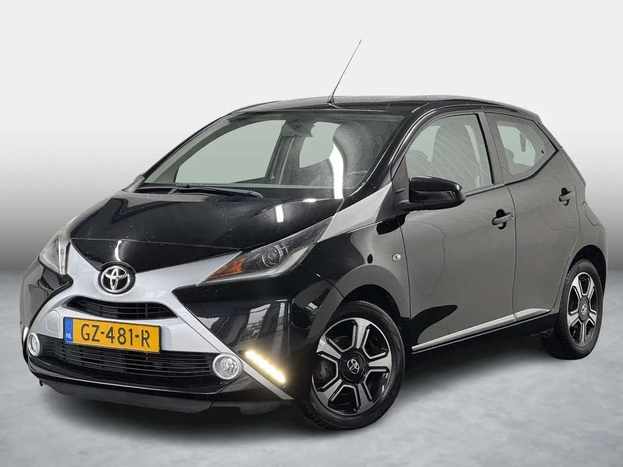 Photo 1 : Toyota Aygo 2015 Essence