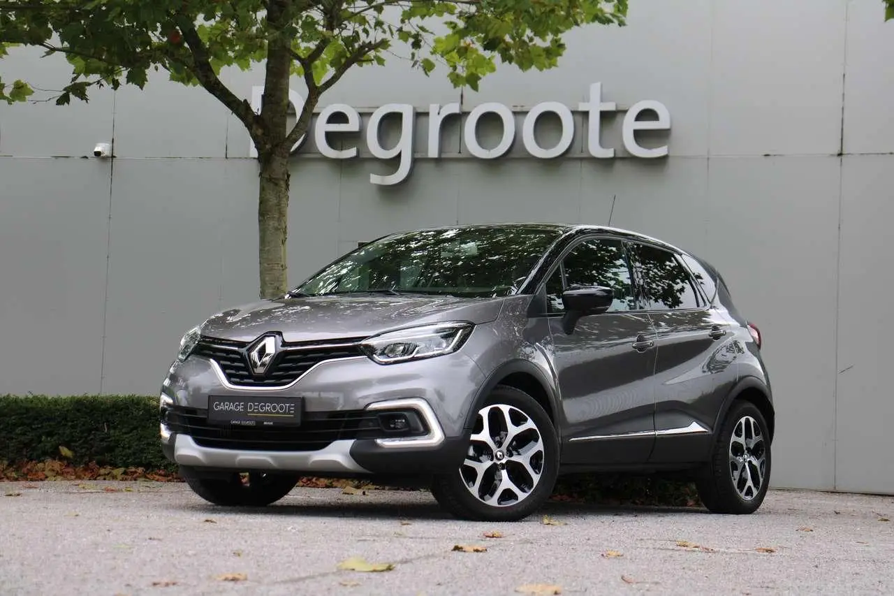 Photo 1 : Renault Captur 2019 Essence