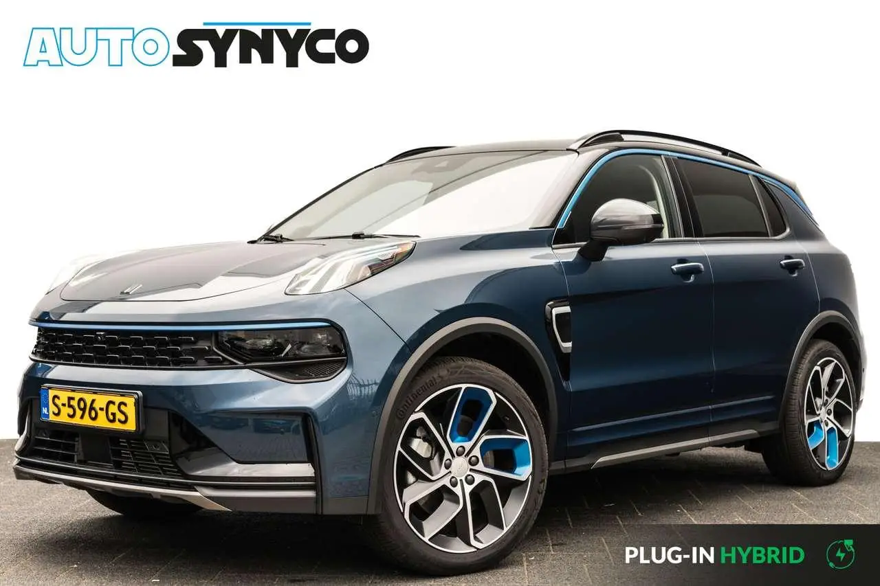 Photo 1 : Lynk & Co 01 2023 Hybrid