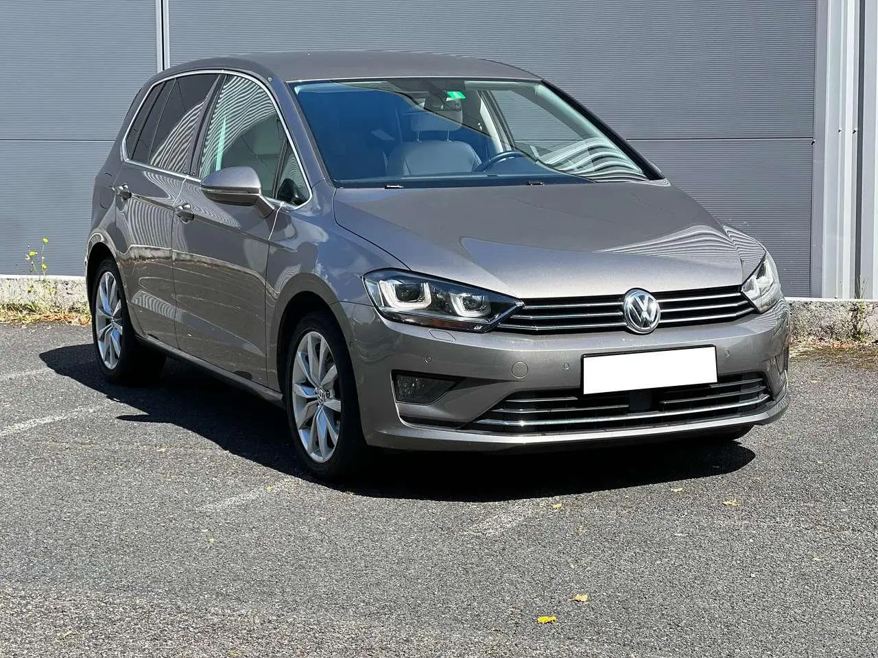 Photo 1 : Volkswagen Golf 2015 Petrol