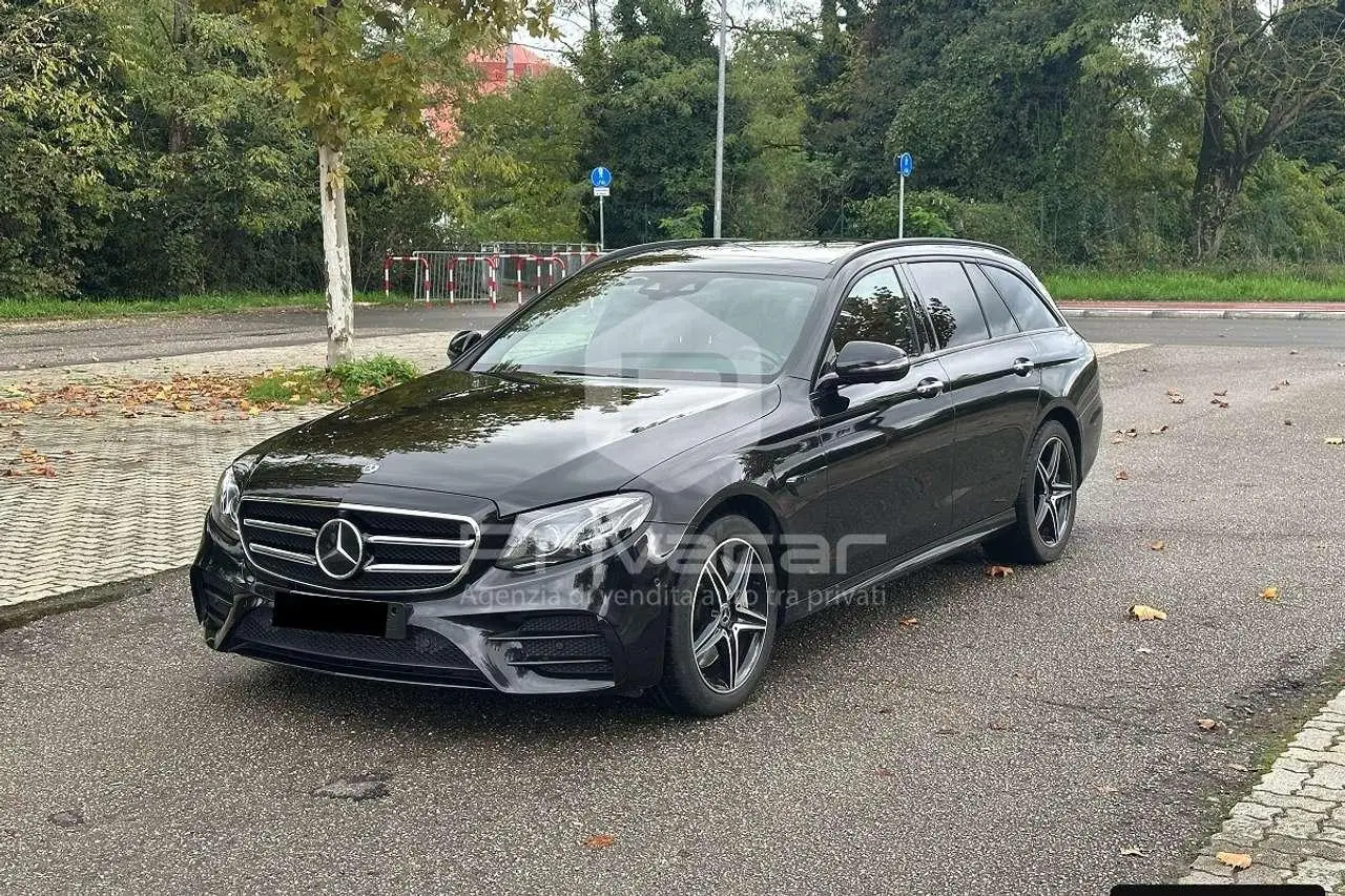 Photo 1 : Mercedes-benz Classe E 2020 Hybride