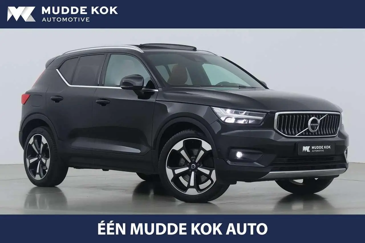 Photo 1 : Volvo Xc40 2021 Hybride