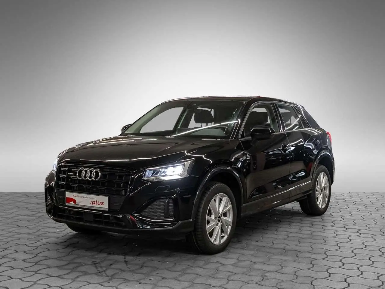 Photo 1 : Audi Q2 2023 Diesel