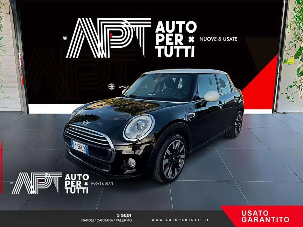 Photo 1 : Mini Cooper 2015 Diesel