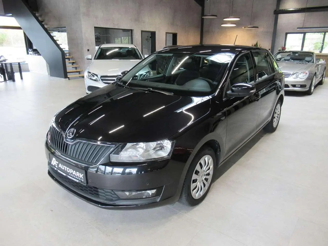 Photo 1 : Skoda Rapid 2019 Petrol