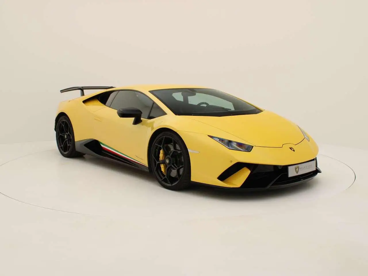 Photo 1 : Lamborghini Huracan 2019 Petrol