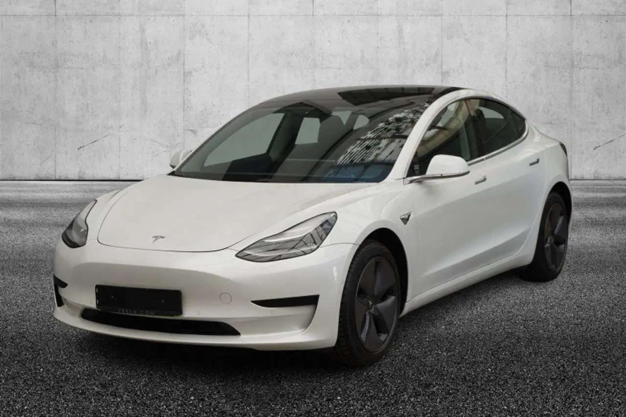 Photo 1 : Tesla Model 3 2020 Electric